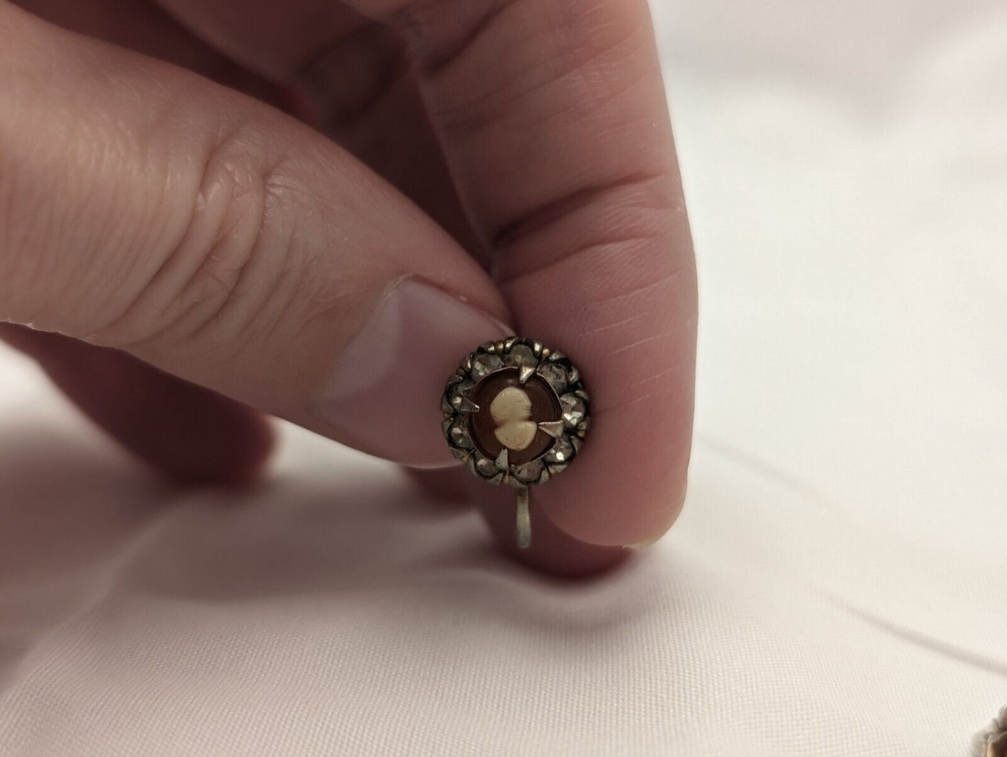 Vargas Cameo Screwback Earrings with Rhinestones - Vintage 1940s Prong Set Clip Ons image 4