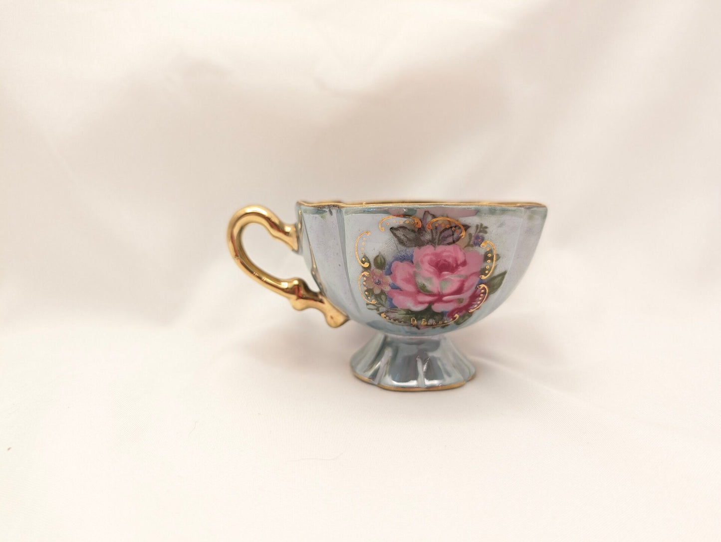 Vintage Royal Ainsley Blue Teacup & Saucer with Roses, Quatrefoil Demitasse, Hand-Painted Gilt Details image 6