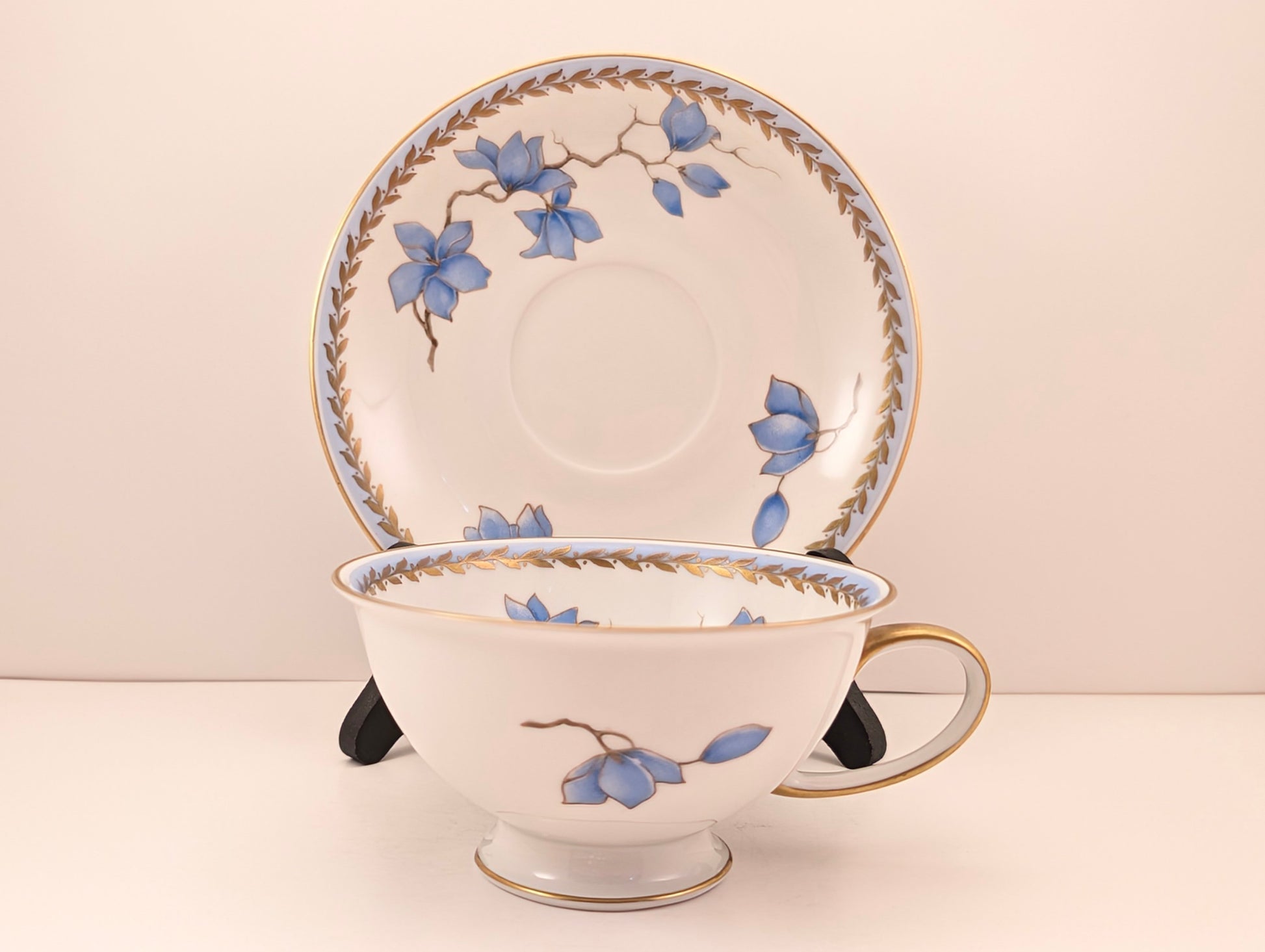 1940s Rosenthal Blue Danube Cup & Saucer Displayed with a Plate Stand