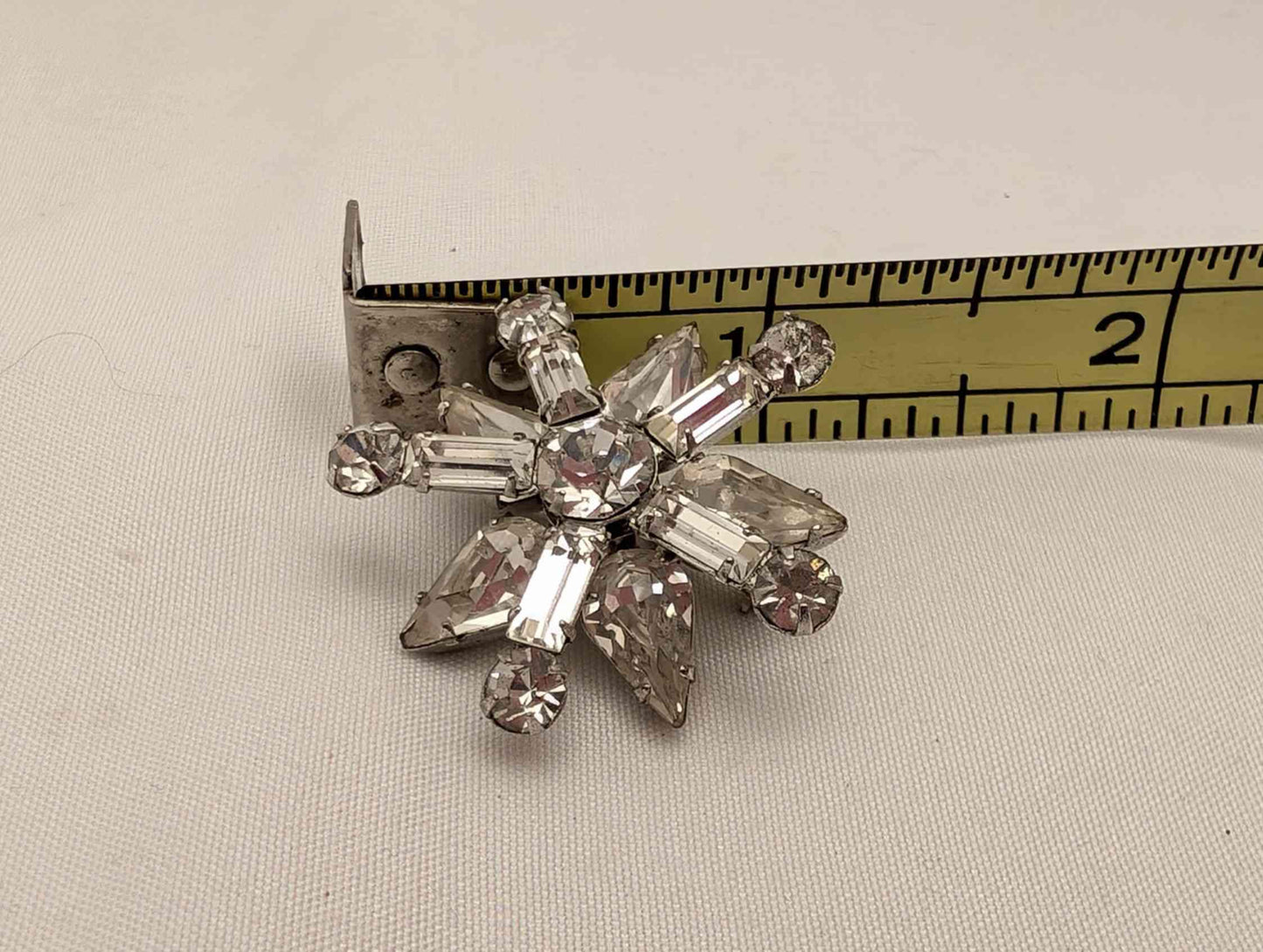 1950s Snowflake Starburst Rhinestone Brooch -  Unmarked MCM Costume Jewelry image 1