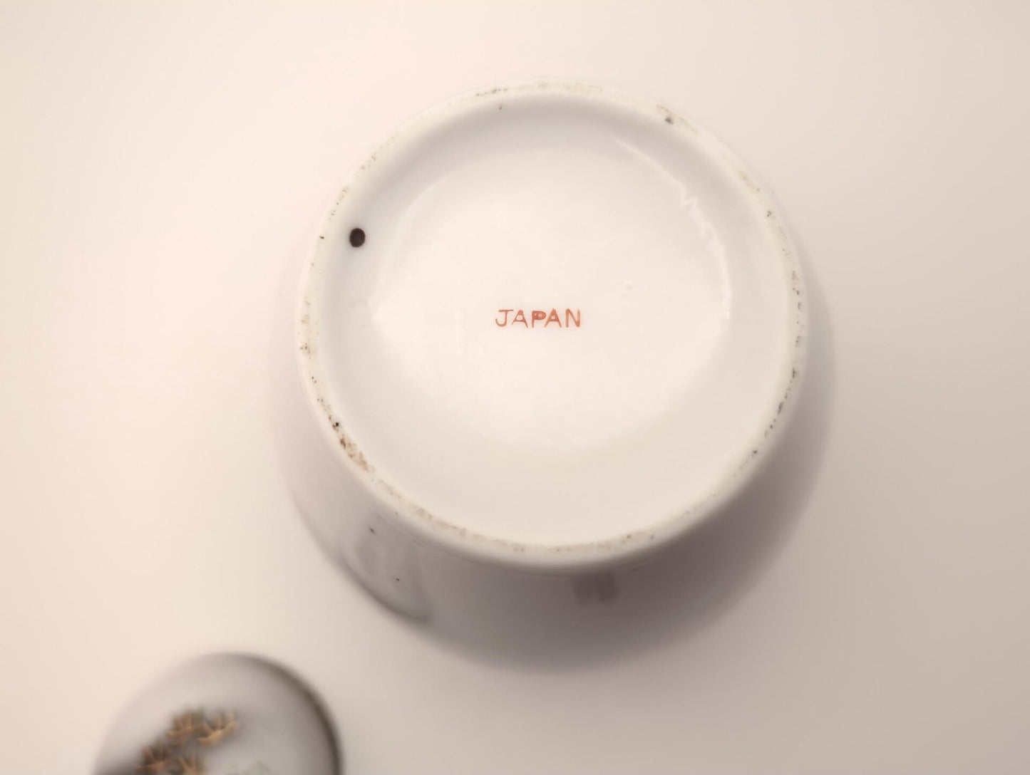 MCM Japanese Ginger Jar - Hand-Painted Seaside Scene with Bamboo, Flowers, Black & Gold Accents image 2